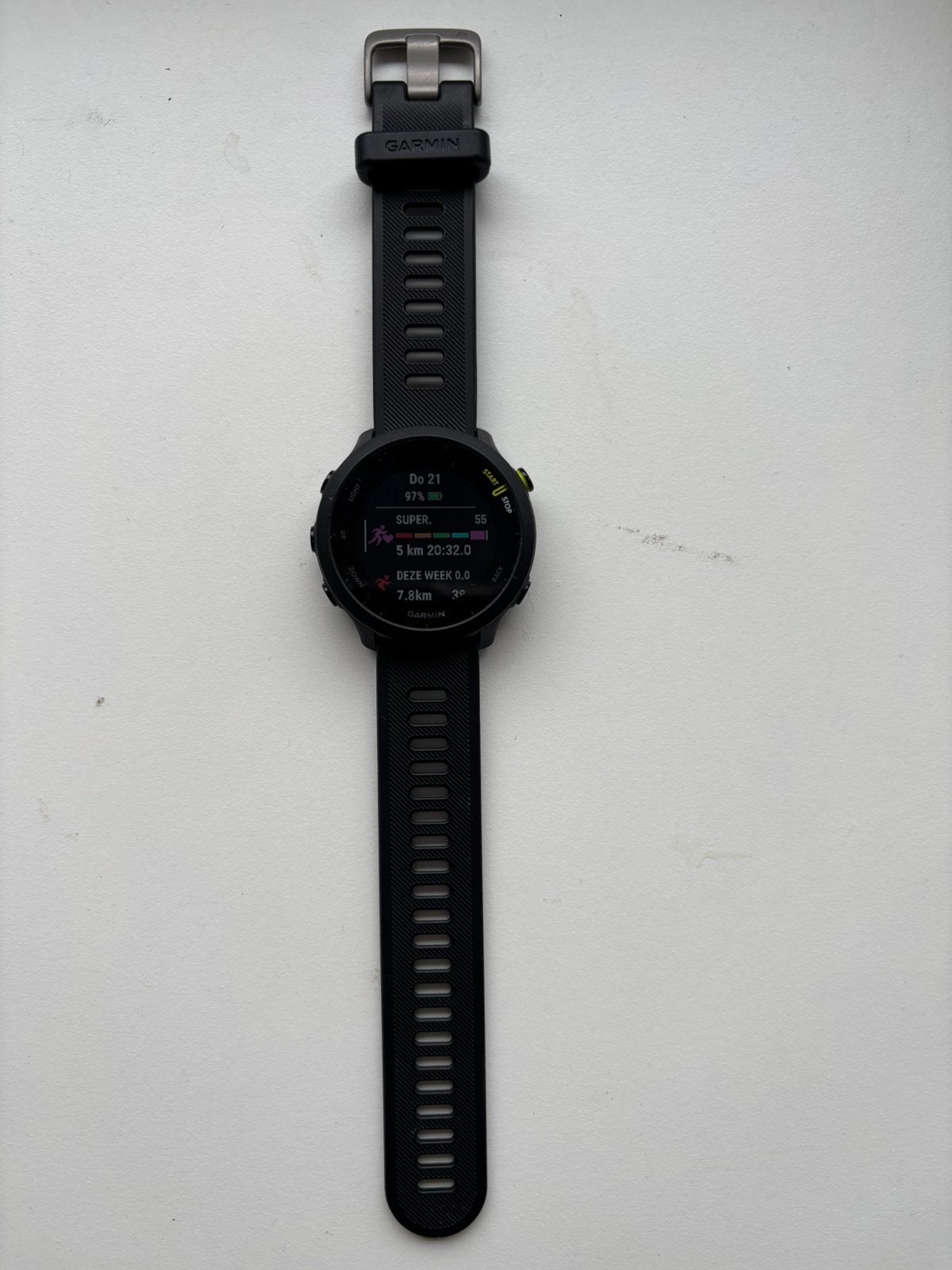 Garmin Forerunner 55 – Krasvrij & zeer nette staat, Zwart, Ophalen of Verzenden, Zo goed als nieuw, Waterdicht