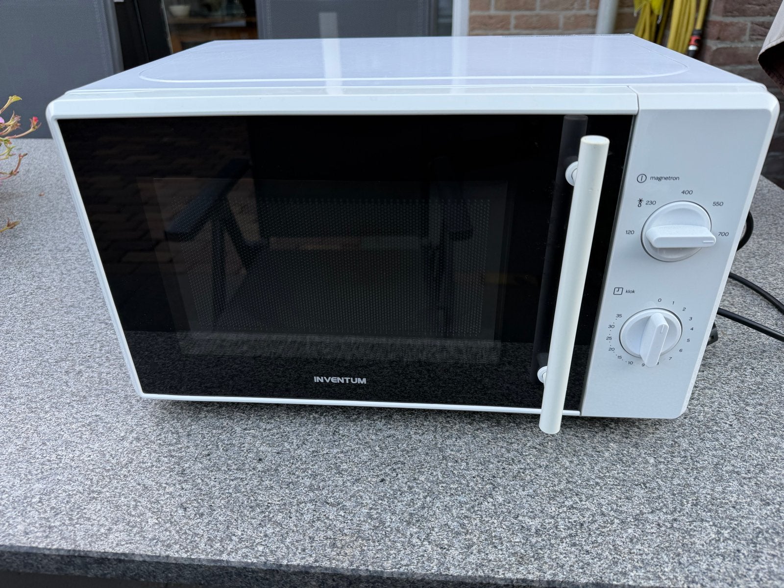 Iventum magnetron MN205S kort gebruikt, Minder dan 45 cm, Ophalen of Verzenden, Vrijstaand, Magnetron
