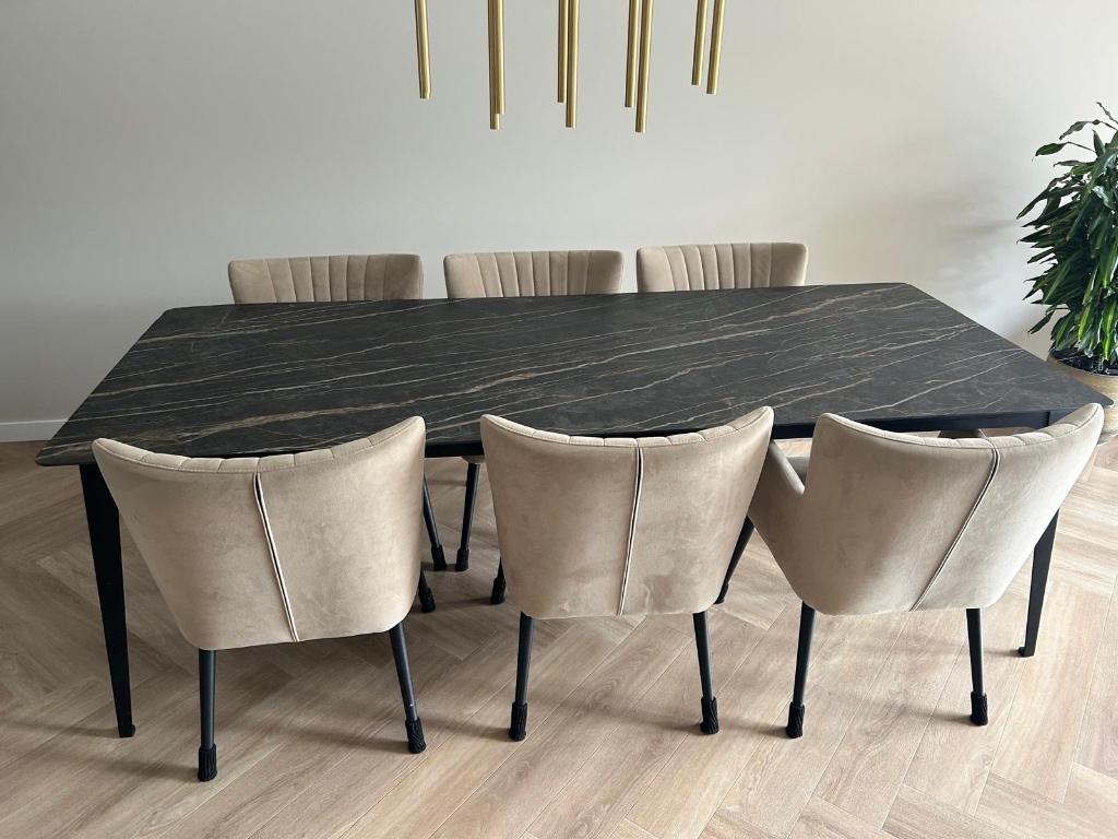Eetkamerstoel Rob 6x!, Ophalen, Gebruikt, Bruin, Vijf, Zes of meer stoelen