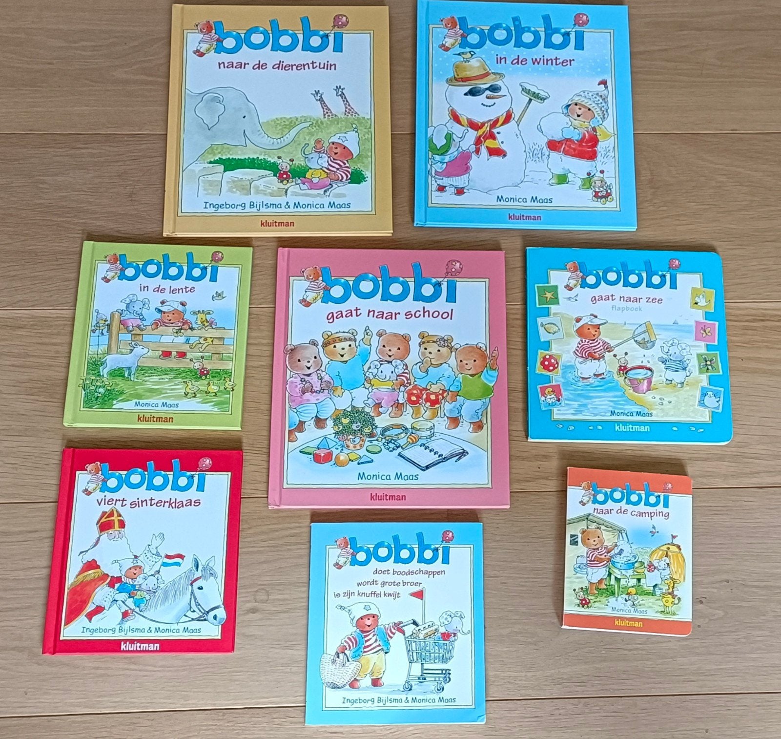 Bobbi boeken set - 8 delen, Ophalen, Zo goed als nieuw, Monica Maas, 2 tot 3 jaar