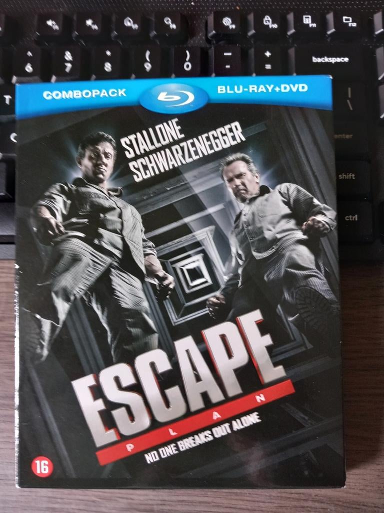 Escape Plan  Blu-ray + DVD Combopack (Stallone, Schwarzeneg, Ophalen of Verzenden, Zo goed als nieuw, Actie, Boxset