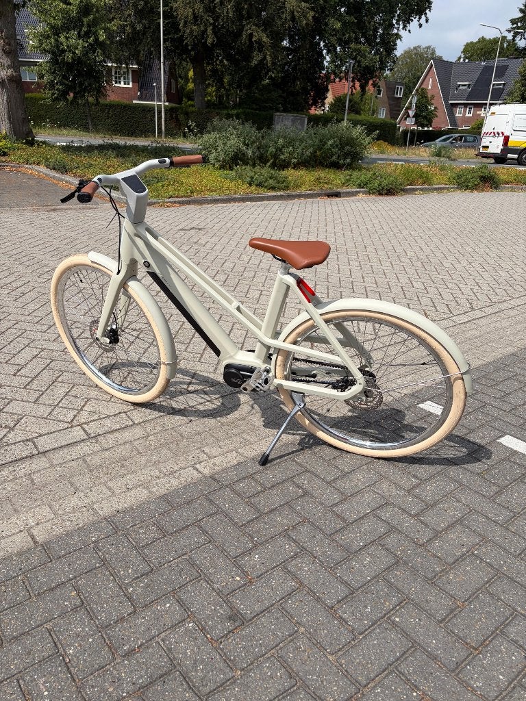 Veloretti Ivy Two Lite ZGAN, Ophalen, Veloretti, Zo goed als nieuw, 51 tot 55 cm