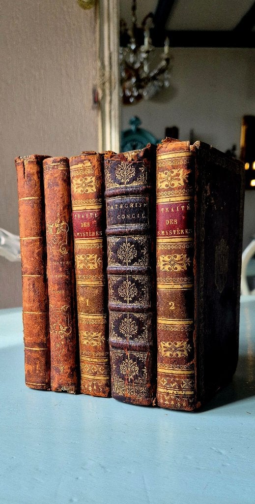 Set antieke boeken met verborgen drankflesje en glaasjes, Ophalen of Verzenden