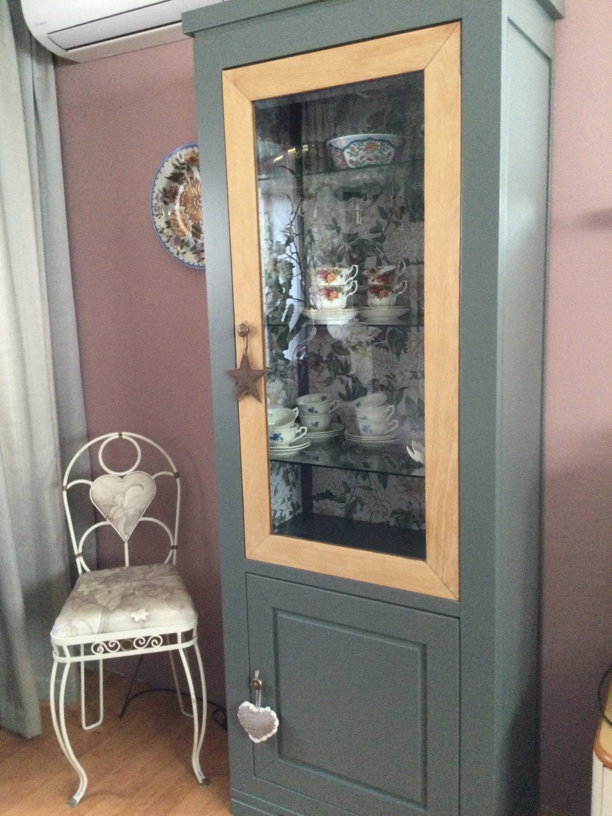 Vitrine kast.(alleen ophalen), Huis en Inrichting, Kasten | Vitrinekasten, Ophalen, 50 tot 100 cm, Zo goed als nieuw, 150 tot 200 cm
