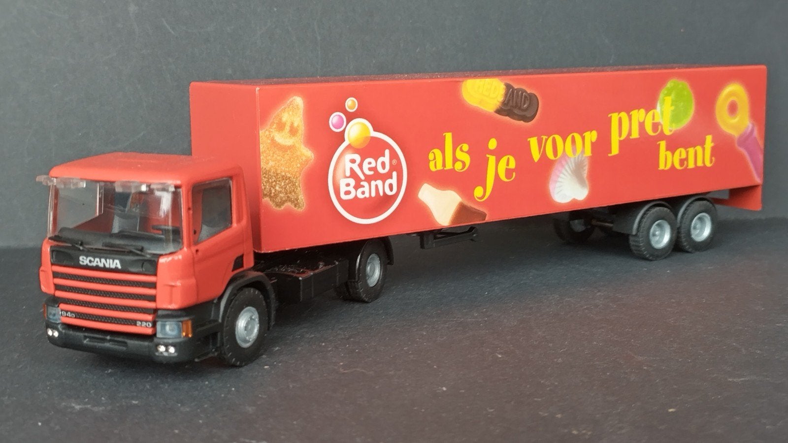 Scania 94d Red Band 1:50 Lion Car Pol, Hobby en Vrije tijd, Verzenden, ., Zo goed als nieuw, .