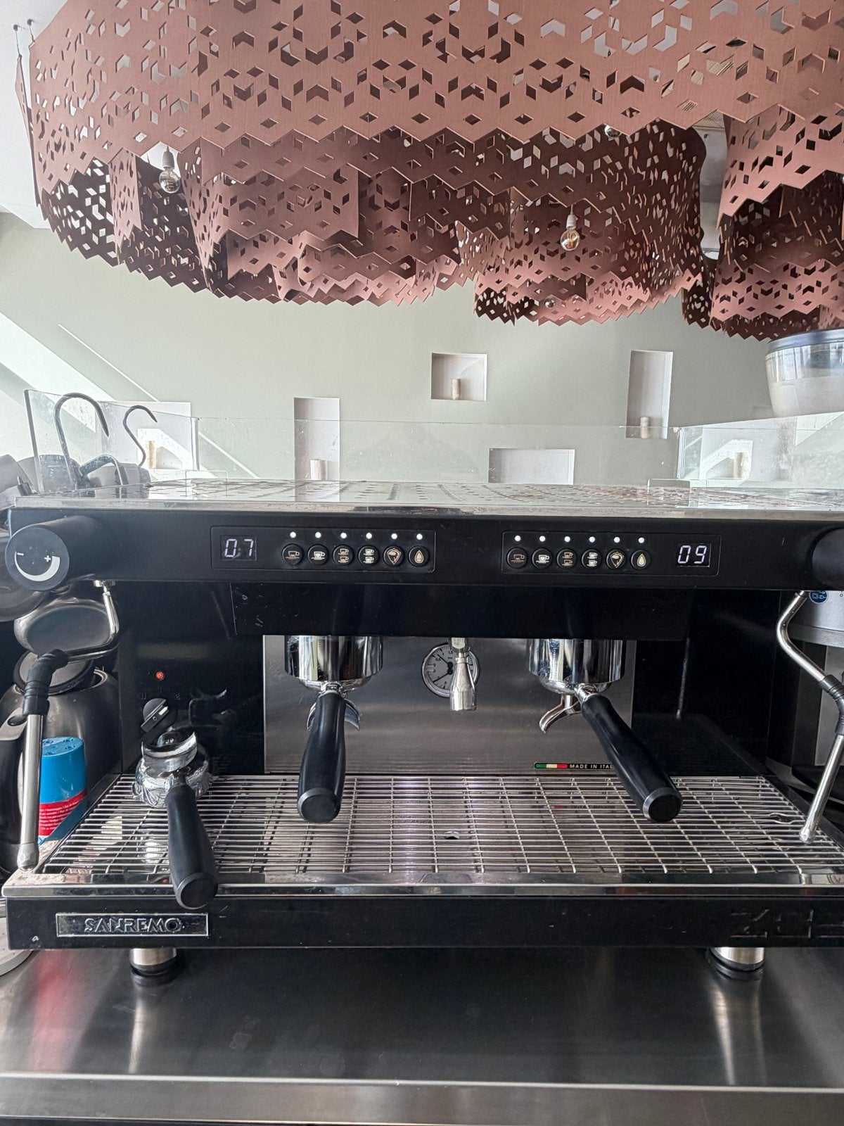Sanremo Professionele Espresso Machine + Koffie molen, Espresso apparaat, 10 kopjes of meer, Koffiebonen, Zo goed als nieuw