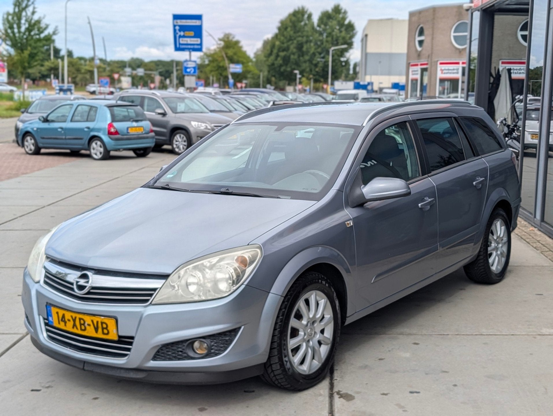 Opel Astra Wagon 1.6 Temptation - Airco - Trekhaak, Auto's, Opel, Voorwielaandrijving, Gebruikt, Zwart, 4 cilinders