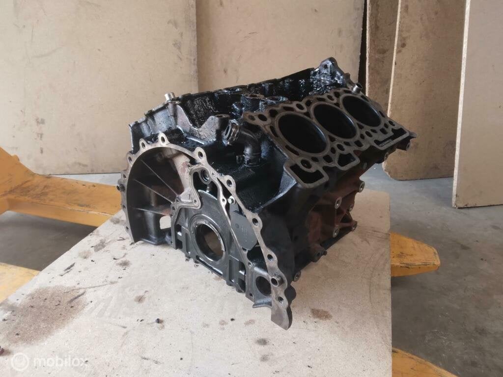 Onderblok 276dt Land Rover Discovery 3 motor onder blok TDV6, Auto-onderdelen, Land Rover, Ophalen of Verzenden, Gebruikt, Land Rover