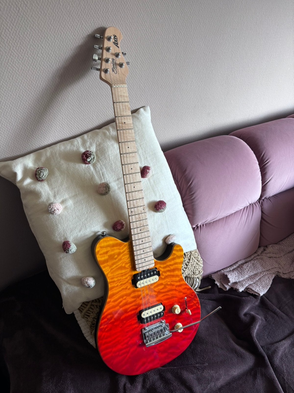 Sterling by Music Man Axis AX3QM, Muziek en Instrumenten, Ophalen, Zo goed als nieuw, Solid body, Overige merken