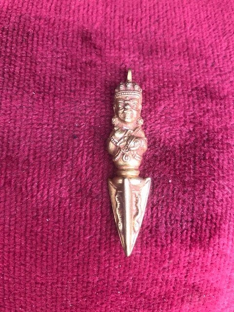 phurba/vajrakila amulet-hanger, Tibet, Goud, Op te hangen, Ophalen of Verzenden, Tibet