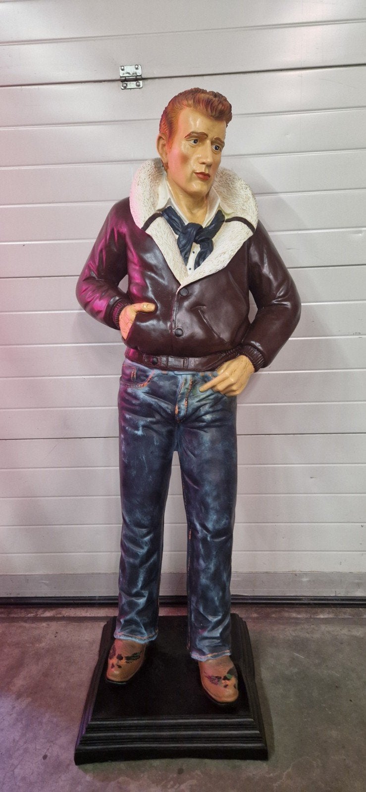 James Dean beeld (levensgroot) €325, Ophalen