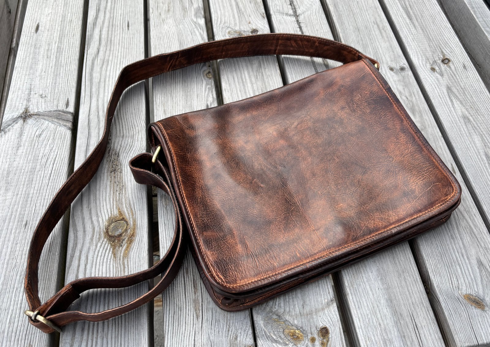Lederen schoudertas LandLeder – vintage look – bruin, Sieraden, Tassen en Uiterlijk, Tassen | Schoudertassen, Ophalen of Verzenden