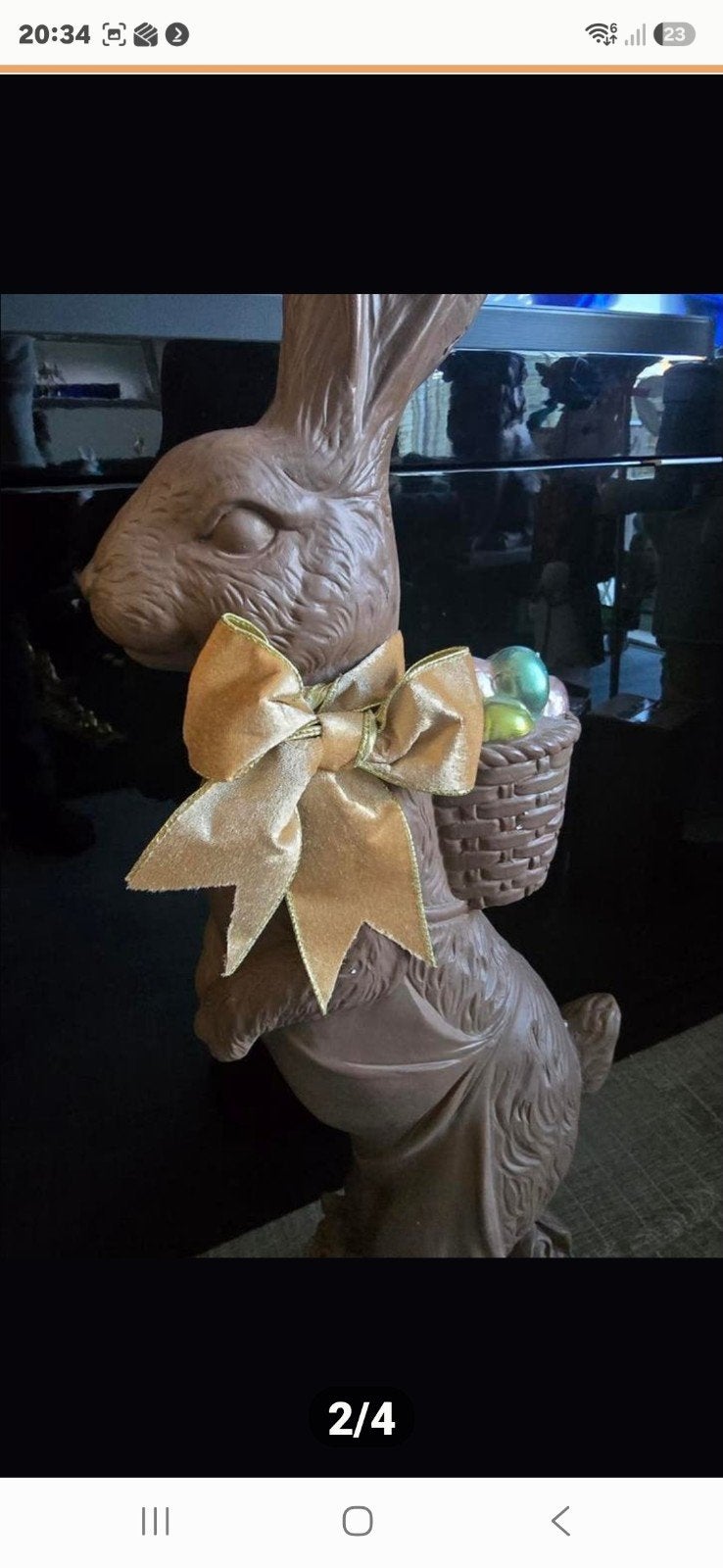 Mooie grote chocolade Paashaas met strik.
Bieden naar waarde, Ophalen, Nieuw
