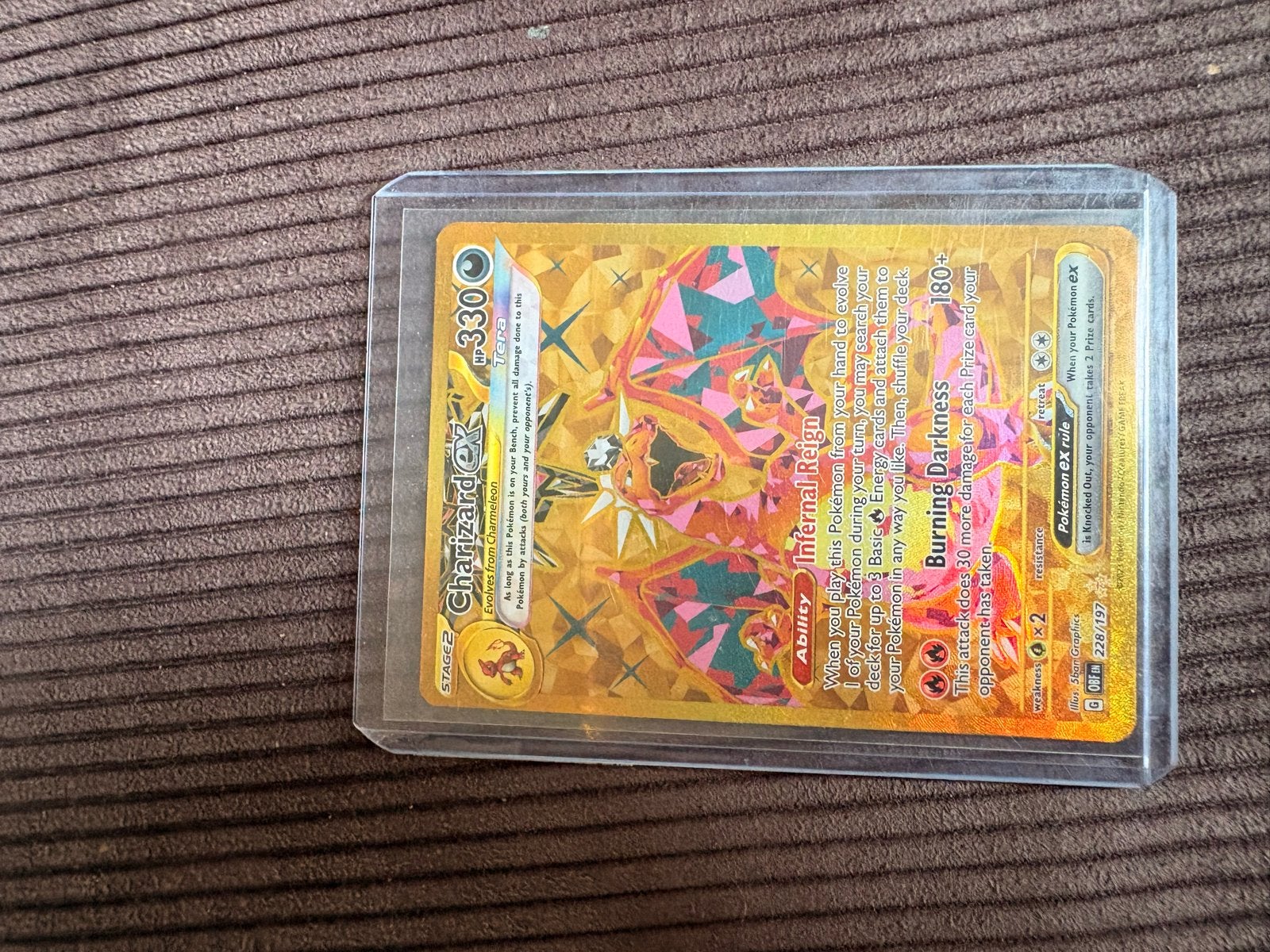 Charizard EX 228/197 Gold Secret Rare Pokémon kaart, Ophalen of Verzenden, Zo goed als nieuw, Losse kaart, Foil