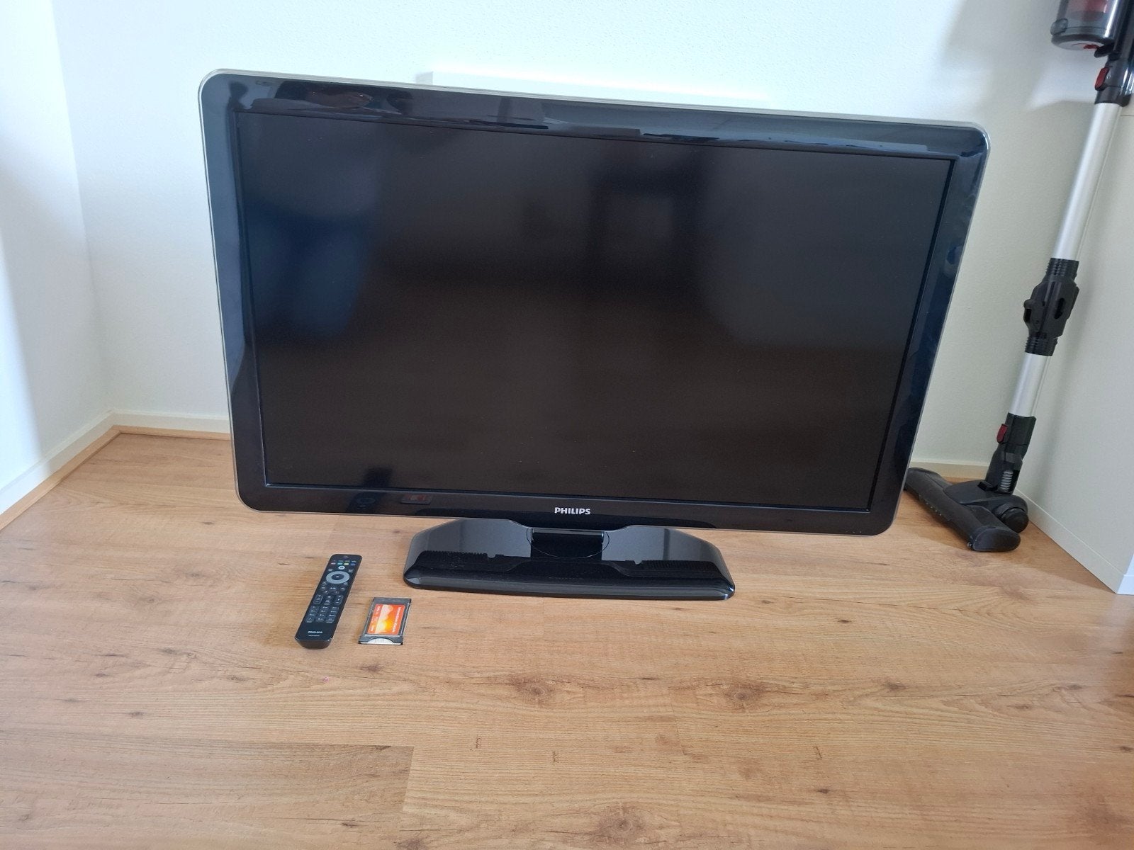 Philips TV 42PFL5604H/12 met afstandsbediening, Ophalen, Philips, Gebruikt, LCD