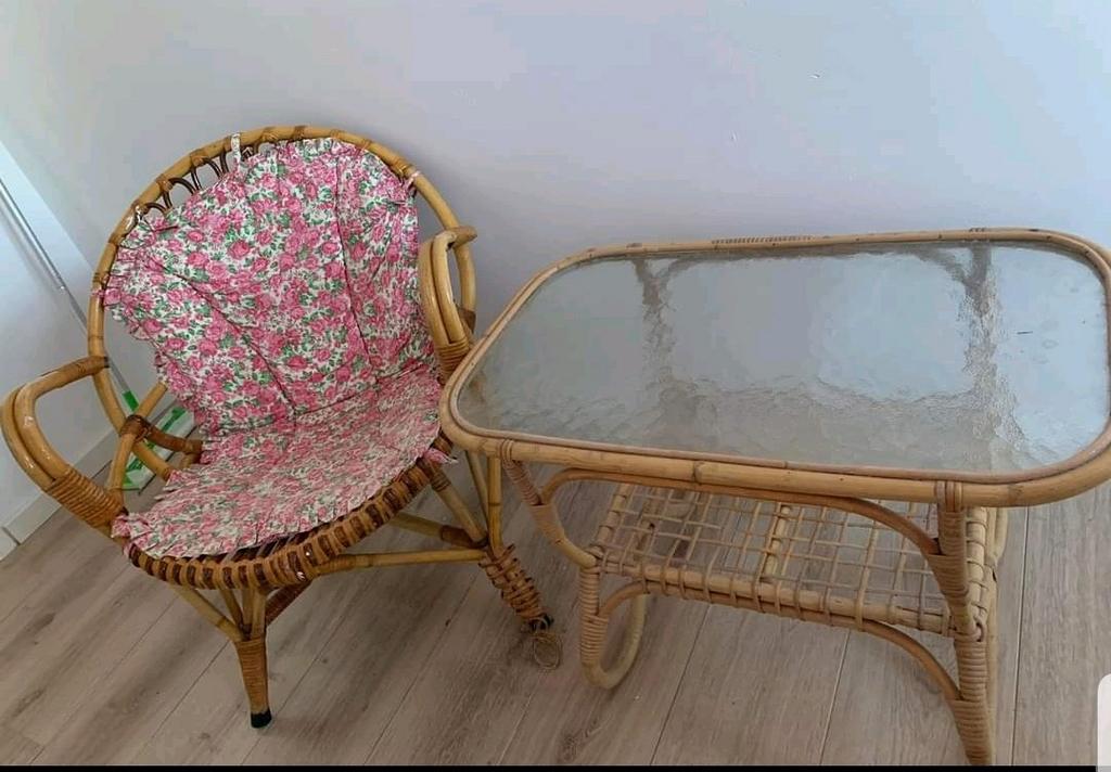 Rotan stoel bohémien vintage retro bijzettafel salontafel, Antiek en Kunst, Ophalen