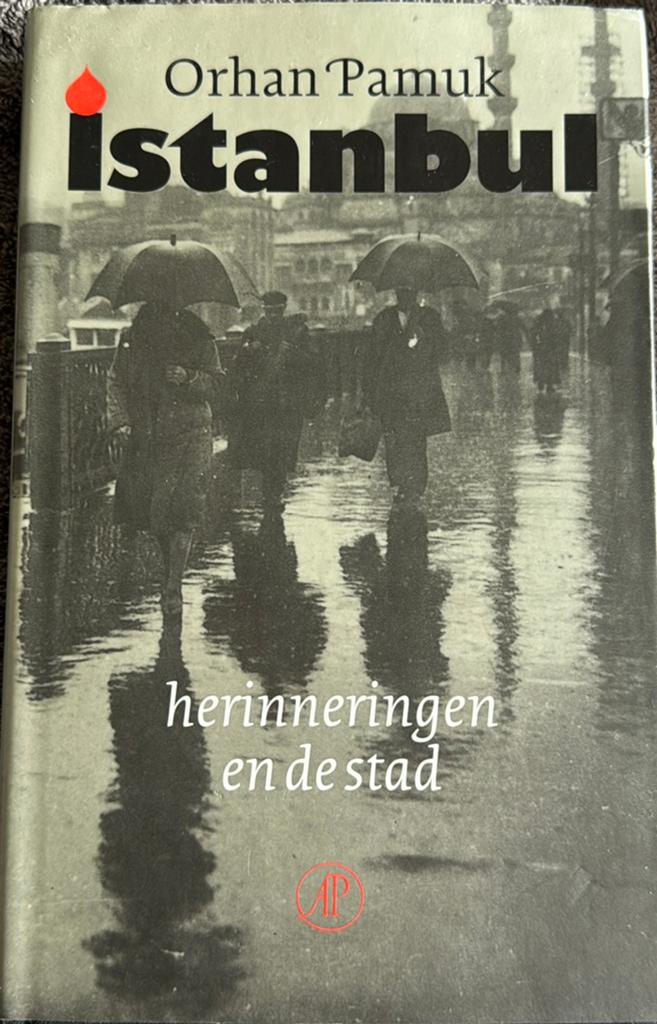 Istanbul: Herinneringen en de stad - Orhan Pamuk, Boeken, Ophalen of Verzenden, Zo goed als nieuw, Orhan Pamuk