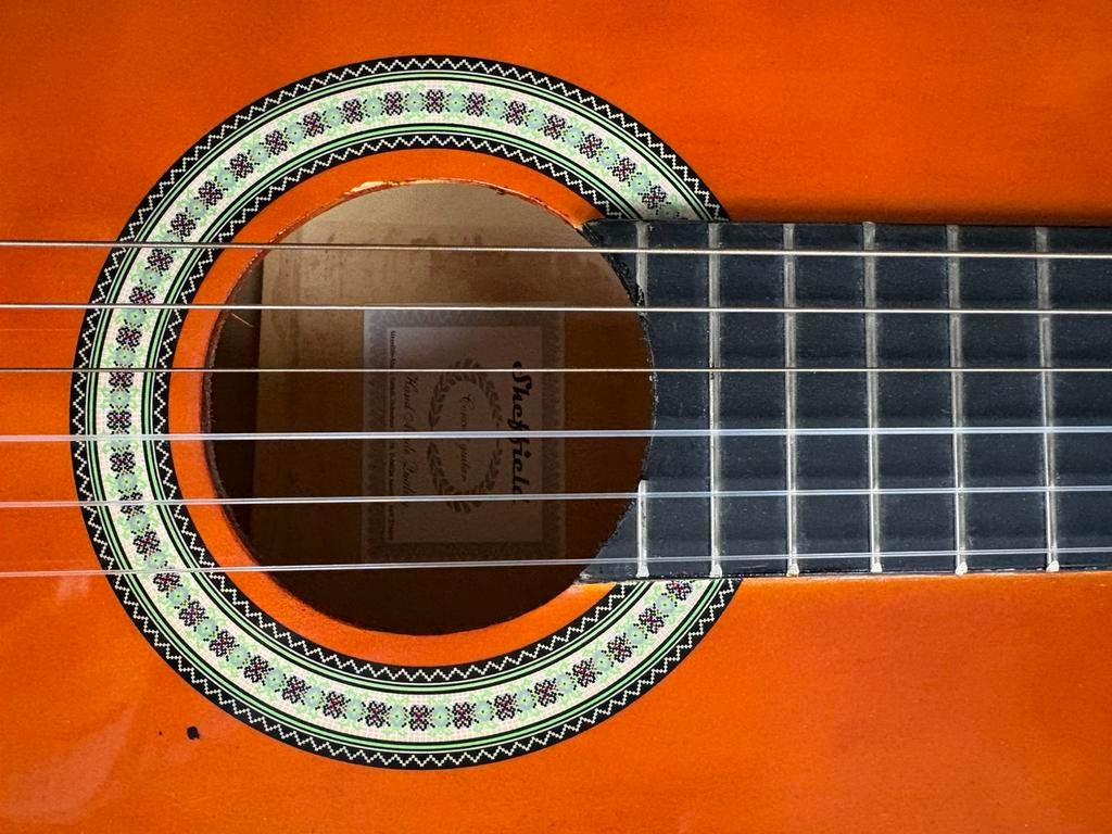Gitaar Sheffield, Muziek en Instrumenten, Snaarinstrumenten | Gitaren | Akoestisch, Ophalen of Verzenden, Zo goed als nieuw, Klassieke of Spaanse gitaar