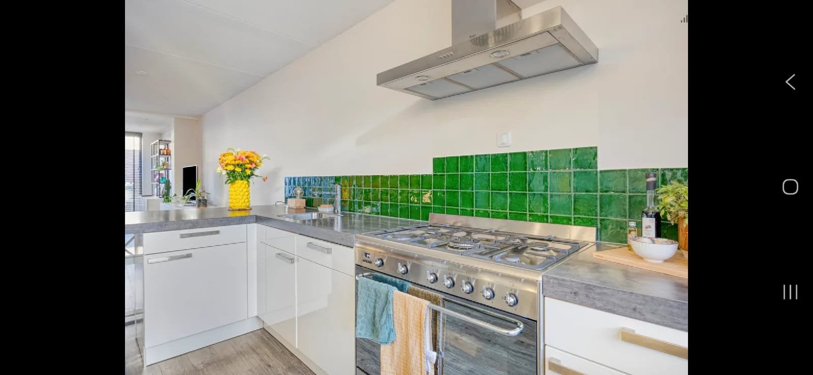 Keuken met bargedeelte en hoge kasten, Ophalen, Gebruikt, Wit, W