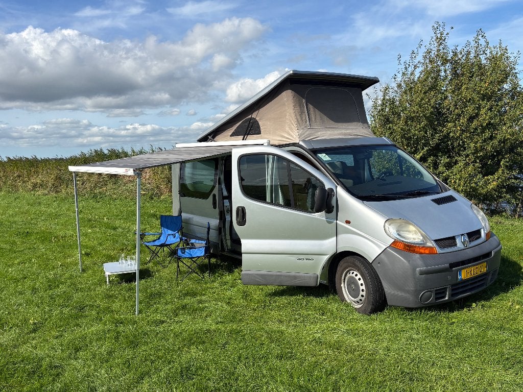 Renault traffic camper busje speciaal voor de fietser, Overige merken, Achteruitrijcamera, Tot en met 2, Particulier