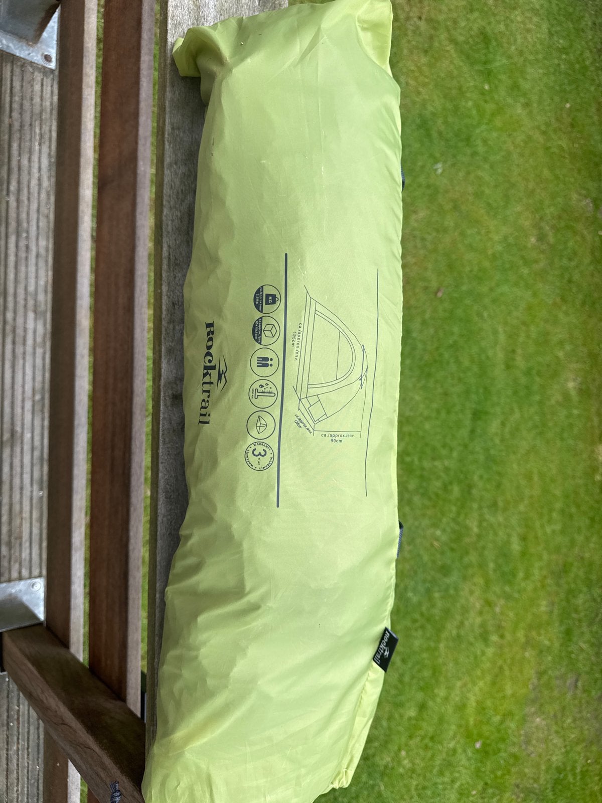 Rocktrail 3-persoons tent - Ideaal voor kamperen, Ophalen of Verzenden, Gebruikt, Tot en met 3