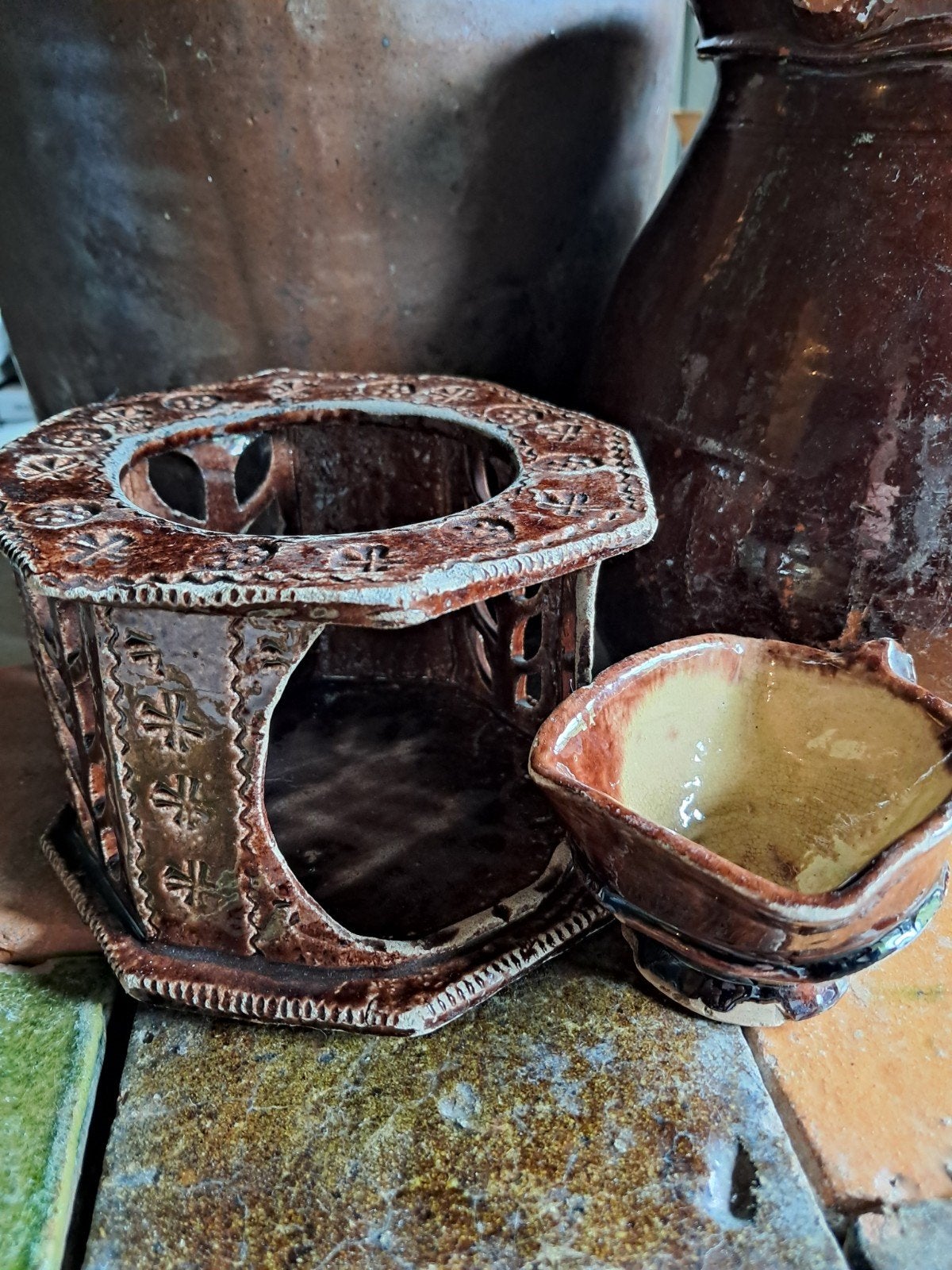 Antiek Fries loodglazuur theestoofje met origineel testje!, Antiek en Kunst, Antiek | Keramiek en Aardewerk, Ophalen of Verzenden