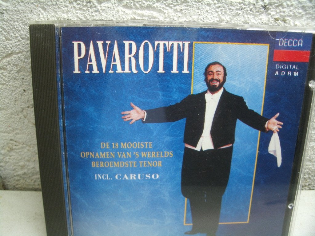cd 89 pavarotti de 18 mooite opname van 'swerelds beroemdst, Ophalen of Verzenden, Zo goed als nieuw, Opera of Operette