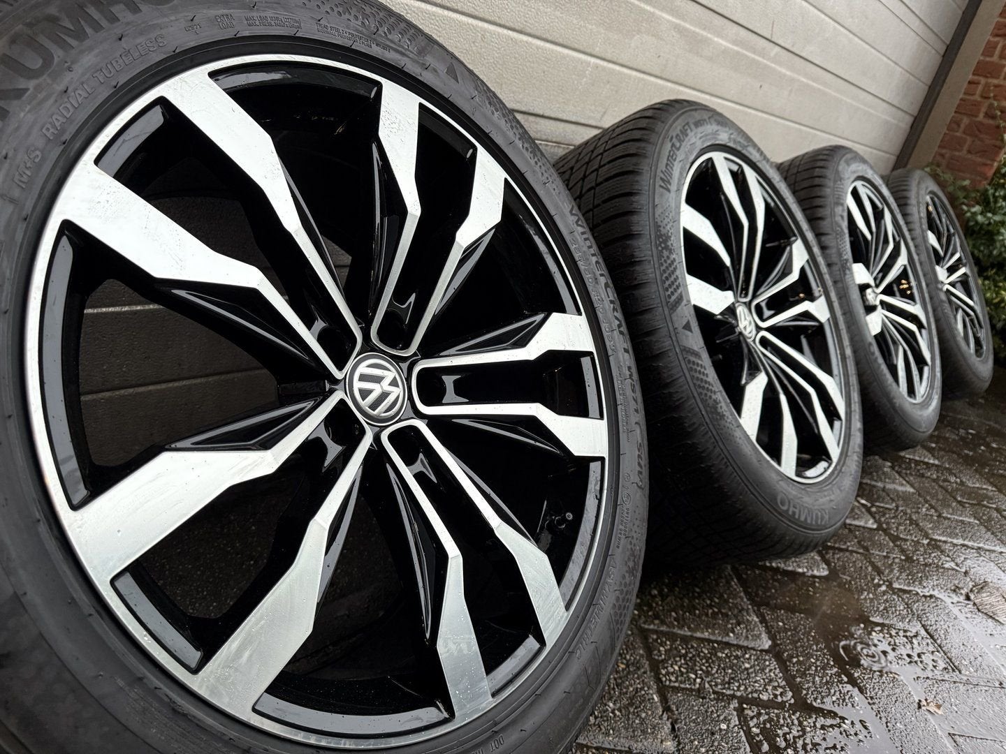 20 inch Volkswagen Touareg CR Suzuka R-line velgen banden, Auto-onderdelen, 255 mm, -, -, Banden en Velgen