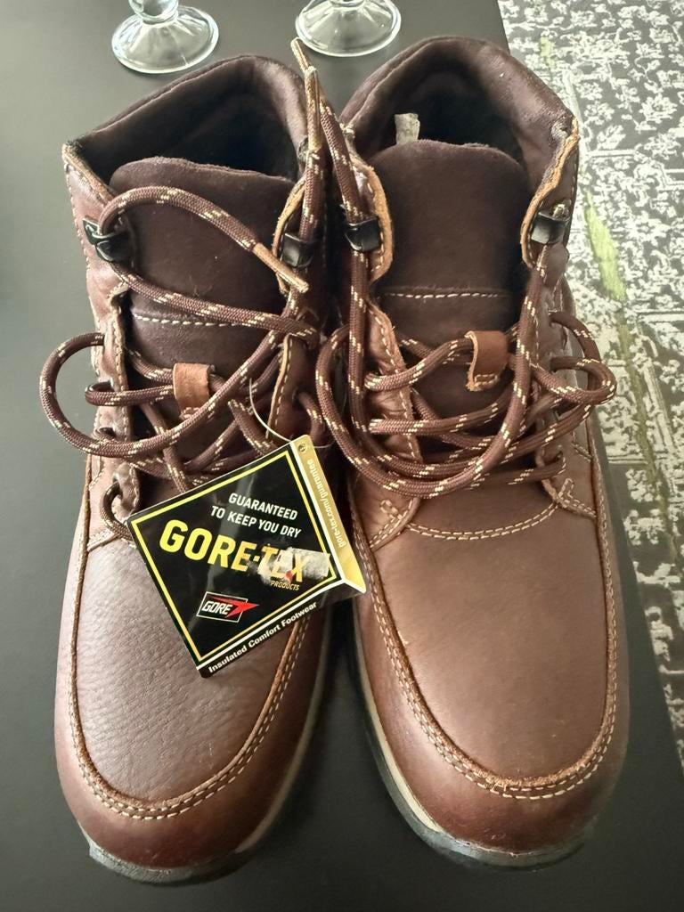 Clarks schoenen, Bruin, Nieuw, Ophalen of Verzenden, Wandelschoenen of Bergschoenen
