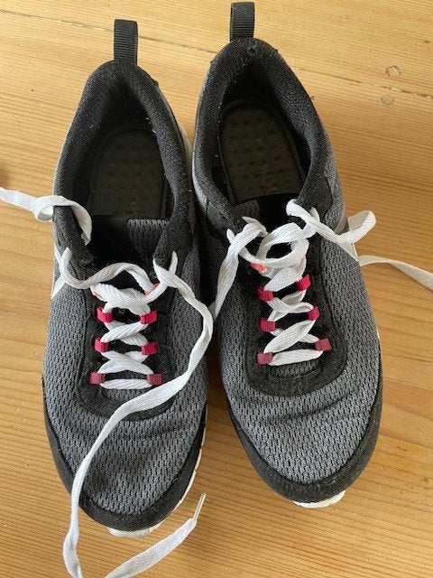 reebok sport schoenen maat 8, Ophalen of Verzenden, Zo goed als nieuw, Zwart, Sneakers of Gympen