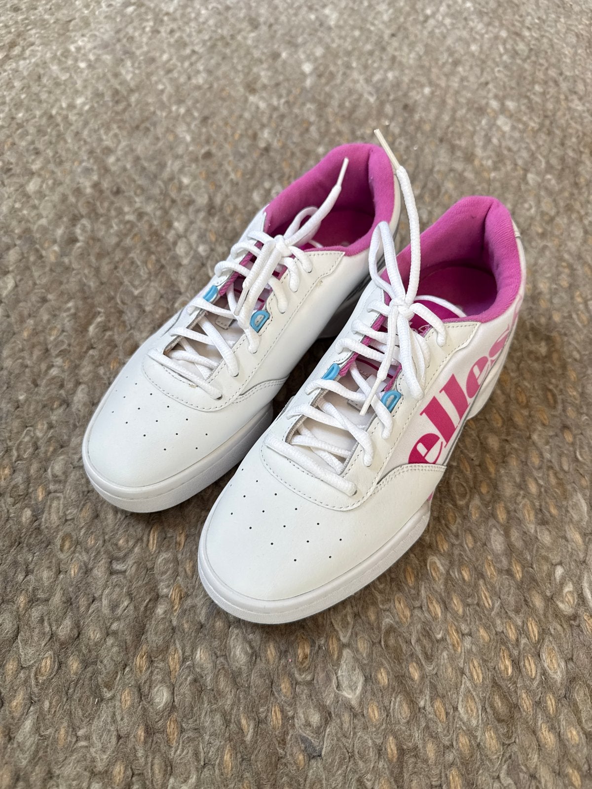 Ellesse sneakers wit met roze accenten maat 39,5, Ophalen of Verzenden, Nieuw, Wit, Sneakers of Gympen