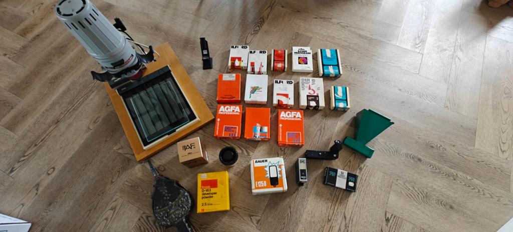 Complete analoge doka set Meopta + Nikon EL-Nikkor + etc., Ophalen