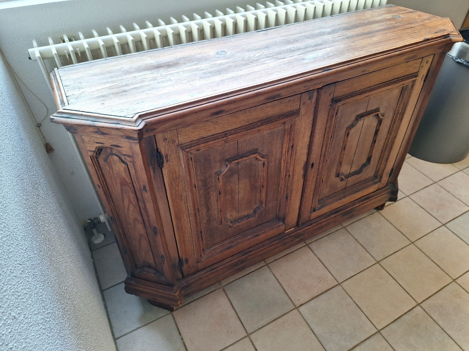 Antieke Nonenkast - 18e eeuw - Eiken - €395, Ophalen, 100 tot 150 cm, 25 tot 50 cm, Grenenhout