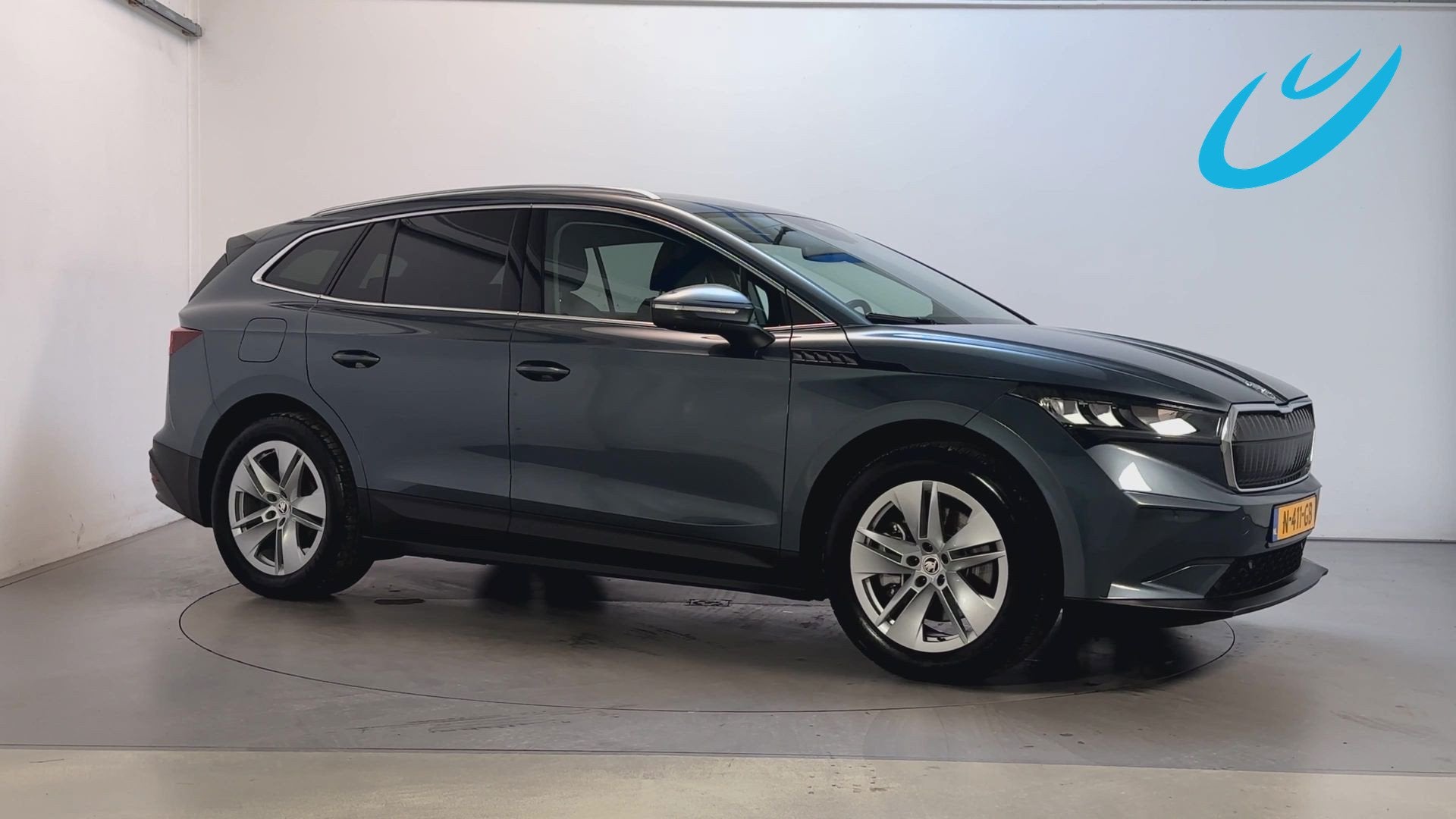 Skoda Enyaq iV 80 Warmtepomp Camera Trekhaak Sfeerverlichtin, Dealer onderhouden, Gebruikt, Huisgarantie, Met garantie (alle)