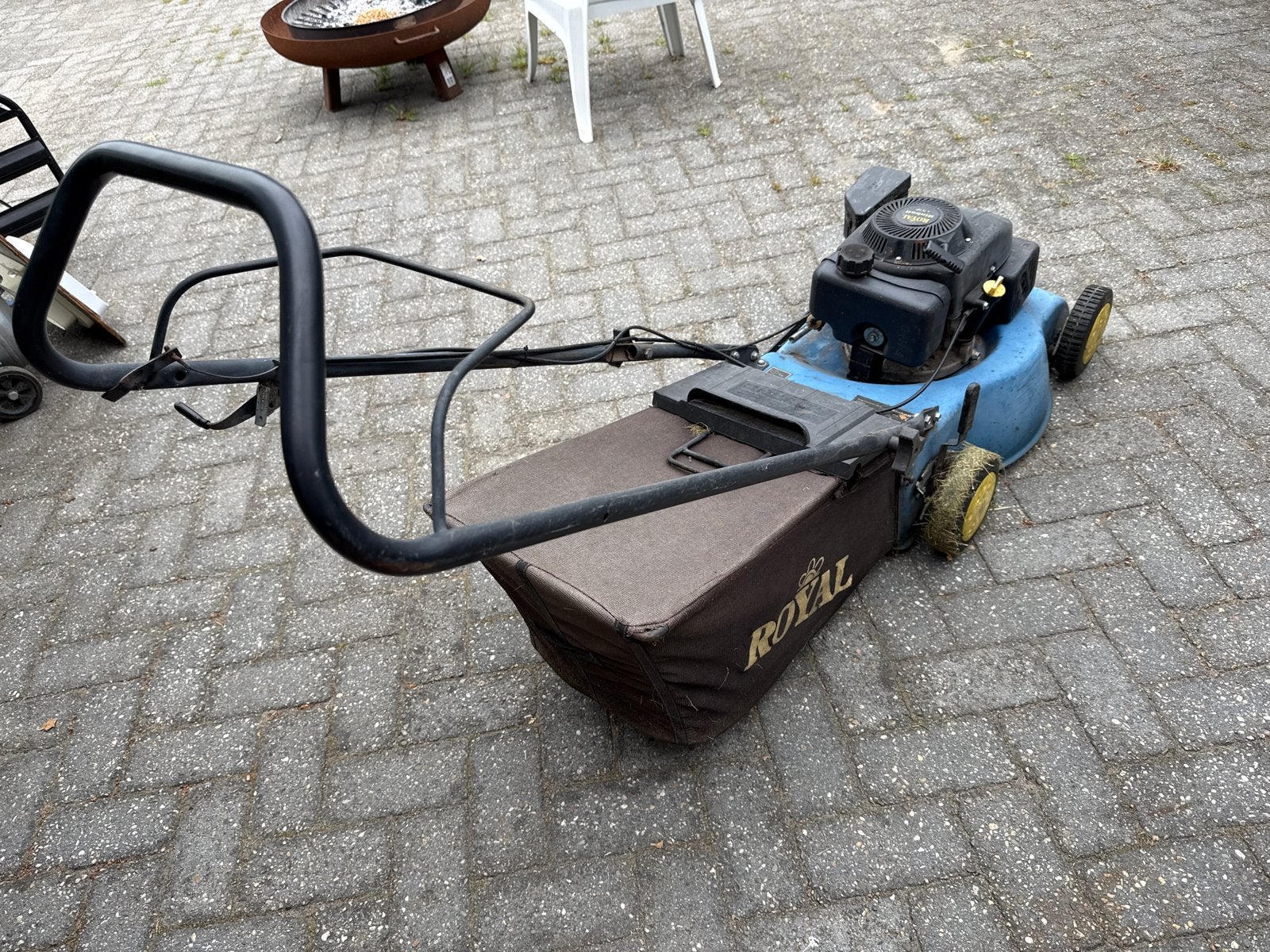 Royal Benzine Grasmaaier met Opvangzak - Gebruikt, Ophalen, Cirkelmaaier, Gebruikt, 40 t/m 49 cm