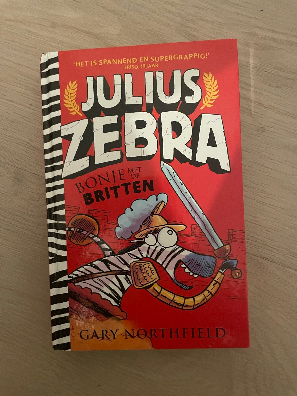 Julius zebra kinderboek, Ophalen of Verzenden, Gelezen