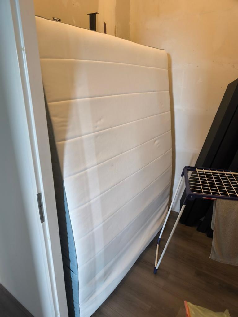 IKEA matras 160x200cm zo goed als nieuw, Huis en Inrichting, Slaapkamer | Matrassen en Bedbodems, Ophalen, Tweepersoons, Zo goed als nieuw