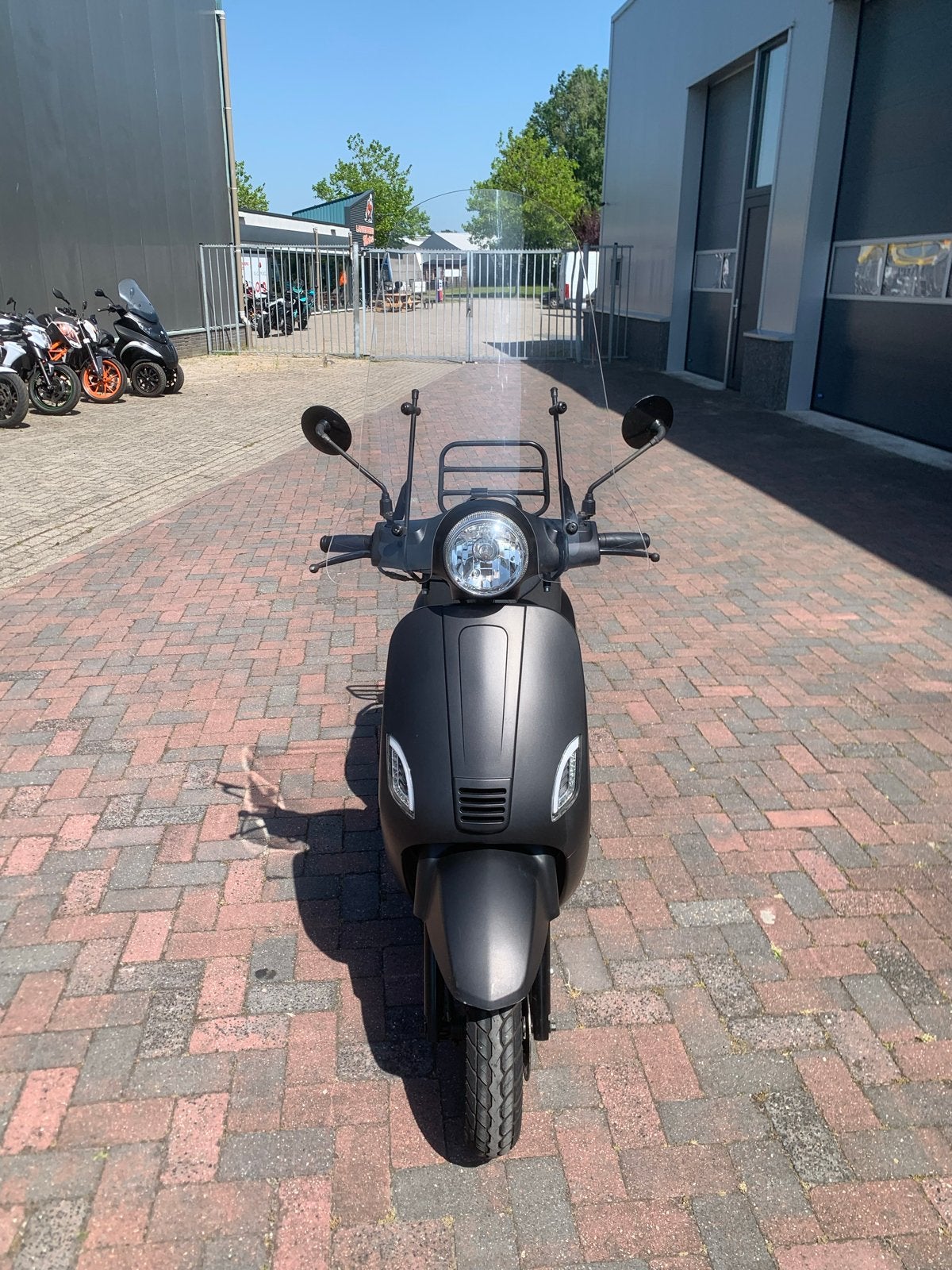 AGM VX50, Fietsen en Brommers, Gebruikt, Benzine, Ophalen, Overige merken
