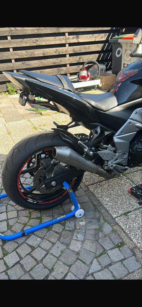 Leovince SBK GP style  uitlaat slip on Kawasaki Z750 (2009), Ophalen of Verzenden, Gebruikt