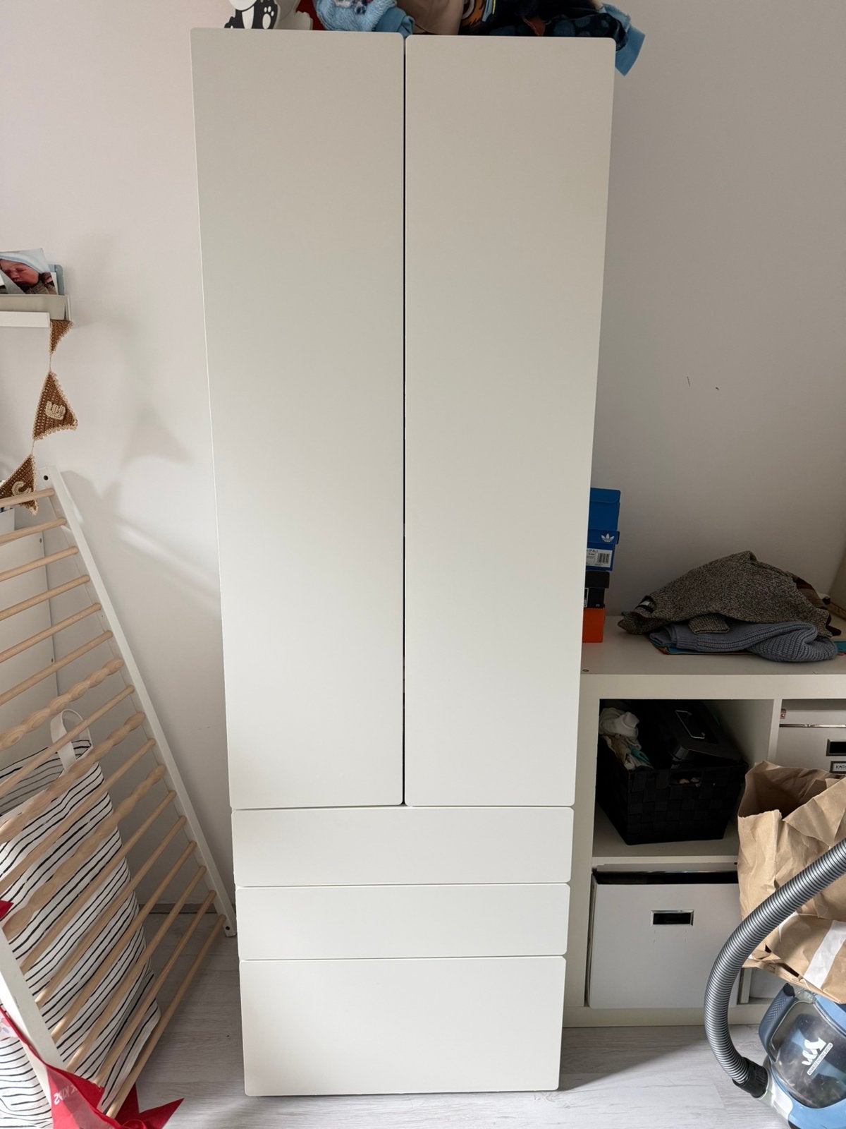 Ikea kledingkast en commode babykamer wit, Kinderen en Baby's, Ophalen, 70 cm of meer, 105 cm of meer, Zo goed als nieuw