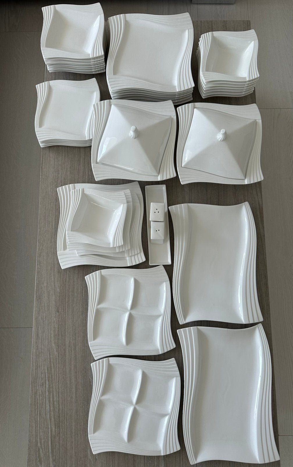 Serviesset Bricard Porcelain, Ophalen, Zo goed als nieuw, Bord(en), Overige stijlen