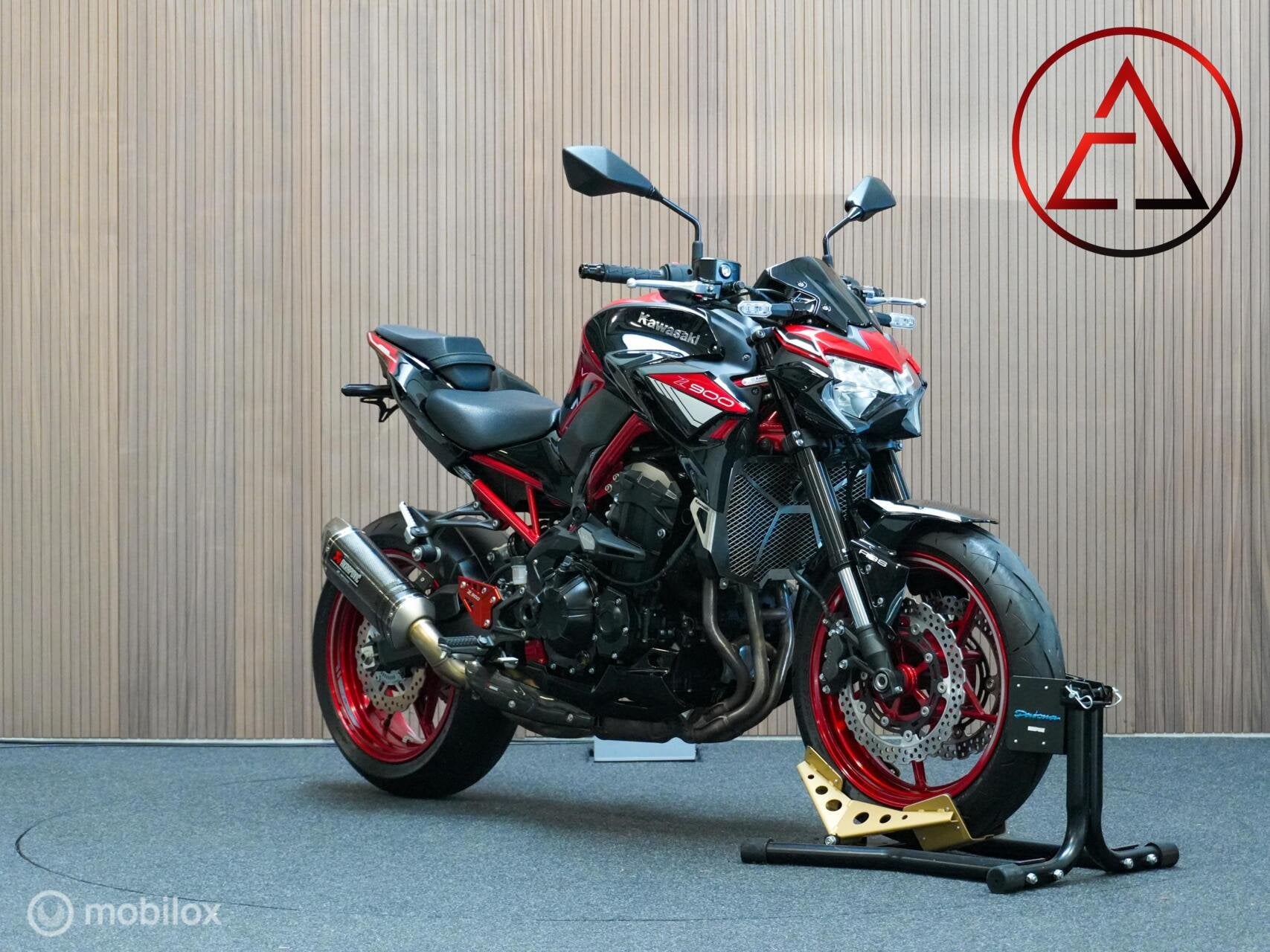 Kawasaki Z900 Candy Red 2024 | A2 70kW | Performance Pack, Motoren, Kawasaki, Christiaan huygensweg 32D, 948 cc, Bedrijf