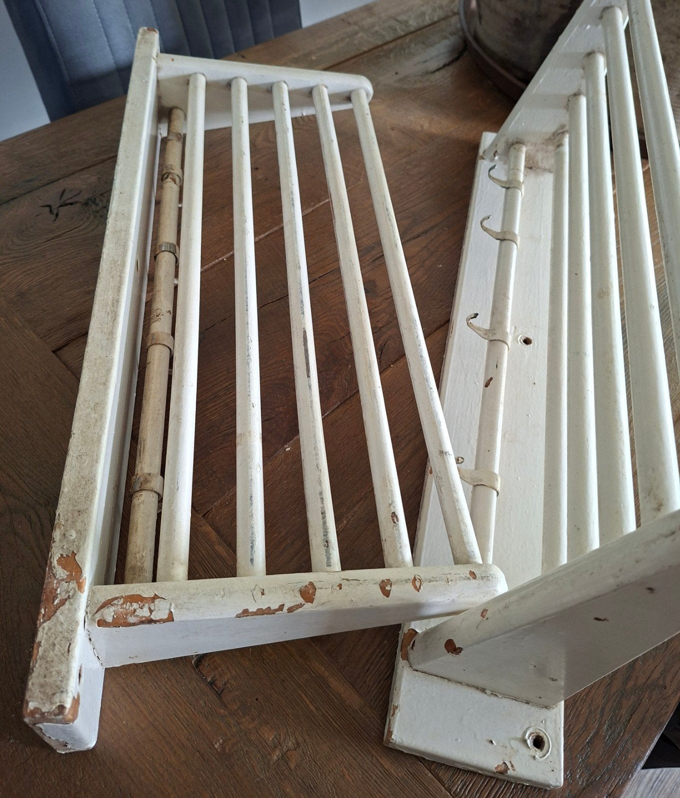 2 houten Vintage pannenrekken, Ophalen, Gebruikt, Hout