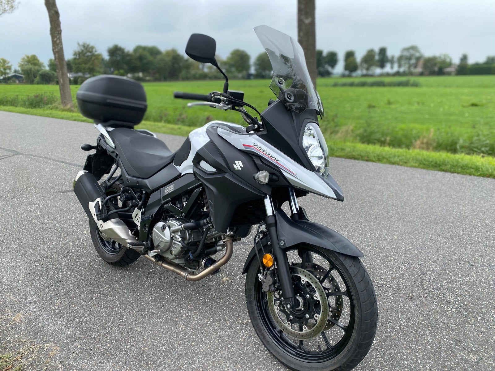 Suzuki v strom dl650 ABS , inruil mogelijk, Particulier