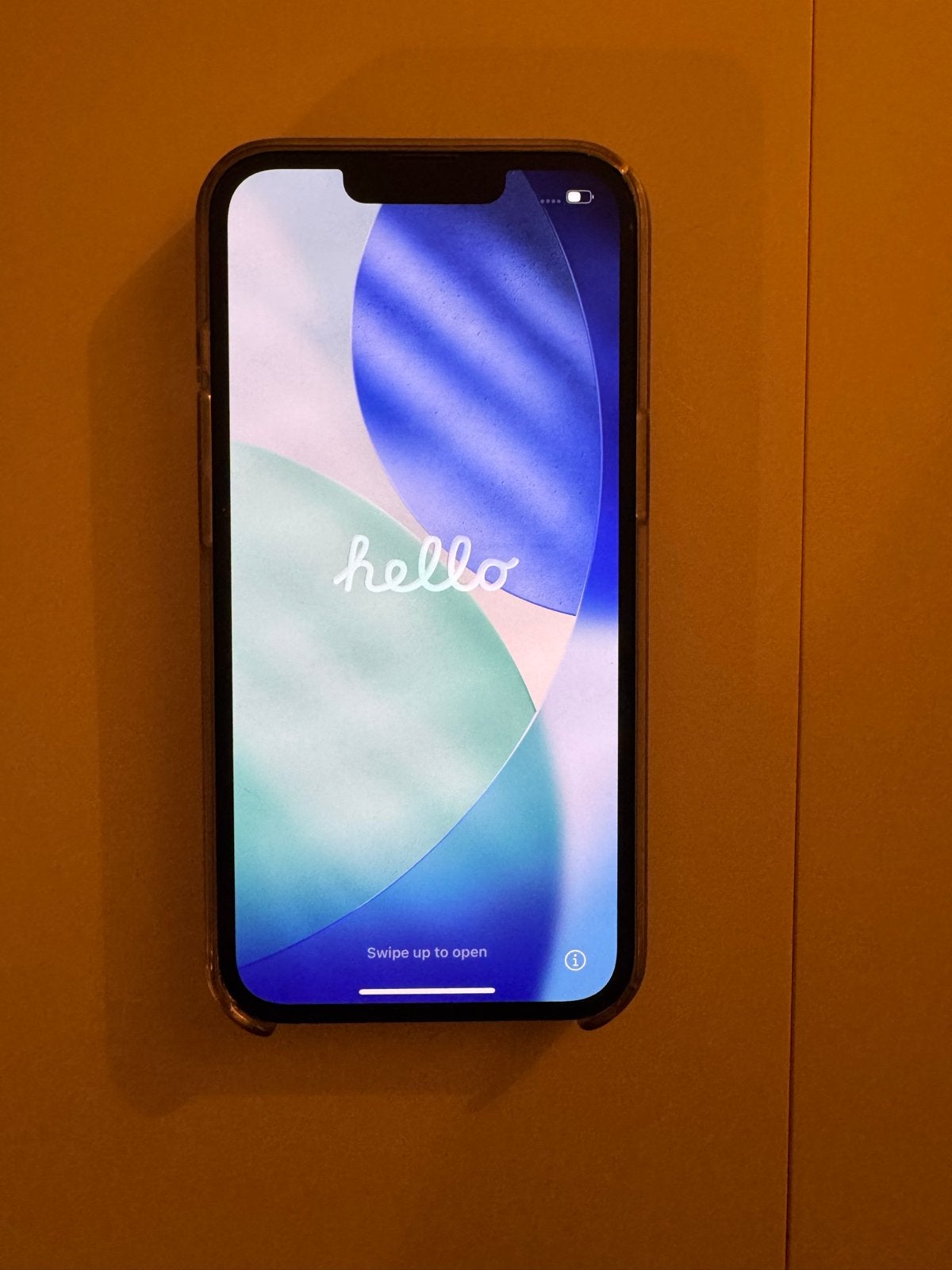 iPhone 13 - Goed werkend met MagSafe hoesje, Gebruikt, IPhone 13, Ophalen of Verzenden, Zonder simlock