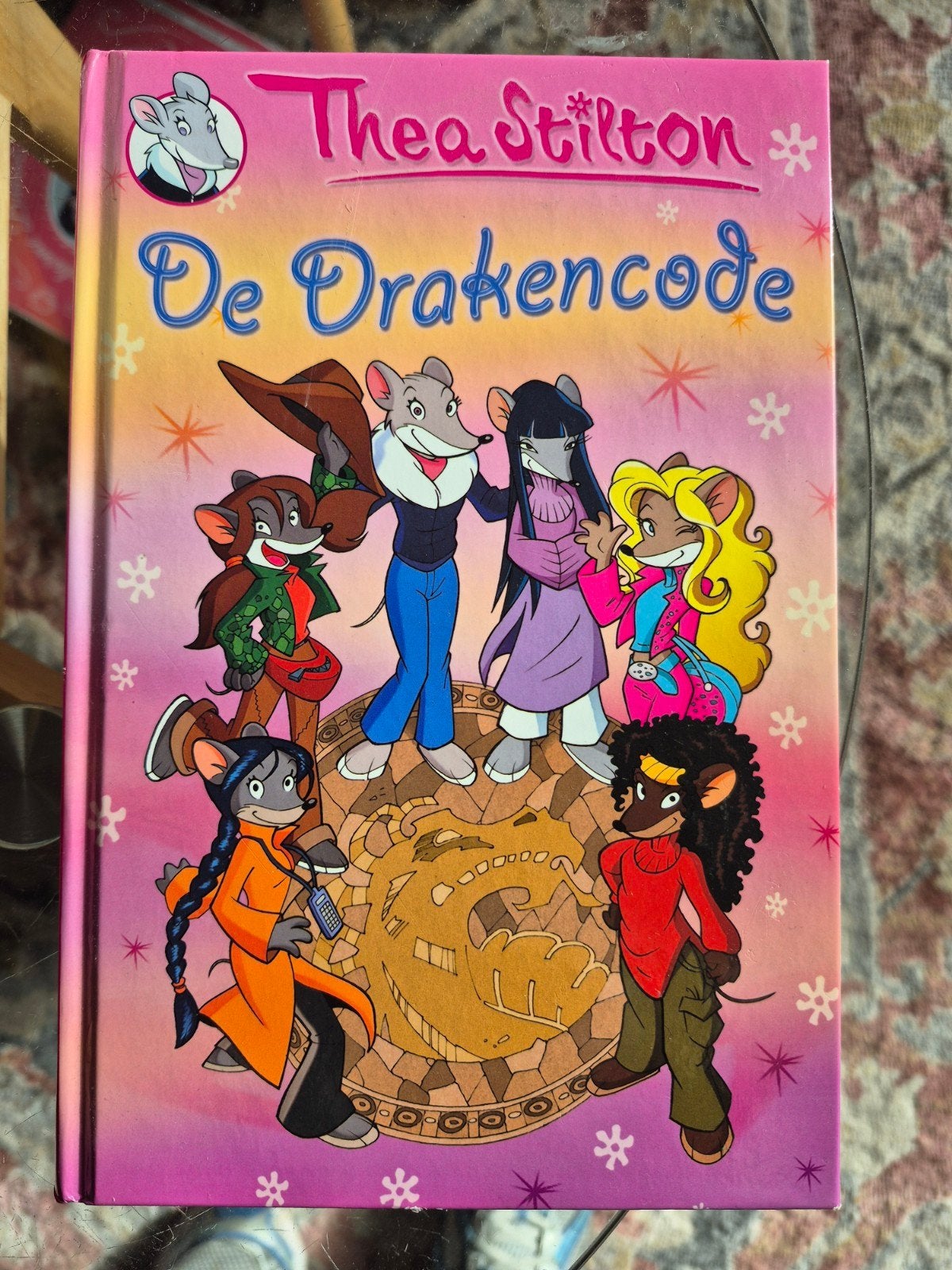 Thea Stilton - De Drakencode, Ophalen of Verzenden, Gelezen, Thea Stilton, Fictie algemeen