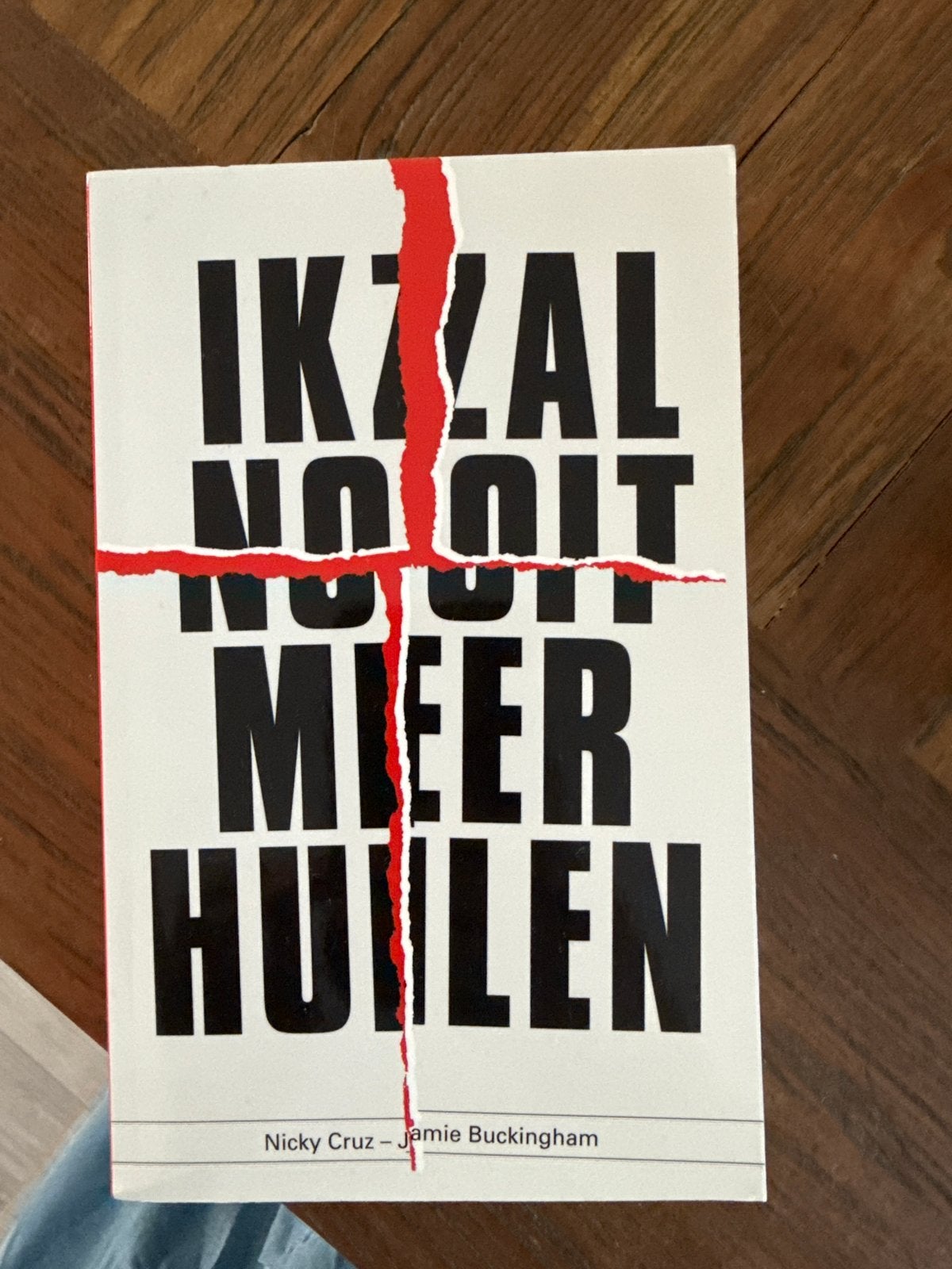 J. Buckingham - Ik zal nooit meer huilen, Ophalen of Verzenden, Zo goed als nieuw, J. Buckingham; N. Cruz; P. Quist