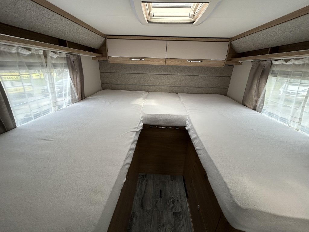 LMC Cruiser T 732 9 Traps Automaat, Caravans en Kamperen, Automaat, Fiat, Tot en met 2, Bedrijf