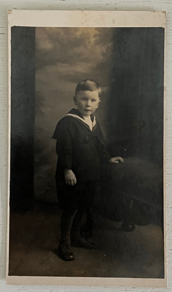 Oude foto/ansichtkaart Jongetje  02-02-1931, Verzamelen, Ophalen of Verzenden, Voor 1940, Gebruikt, Kind