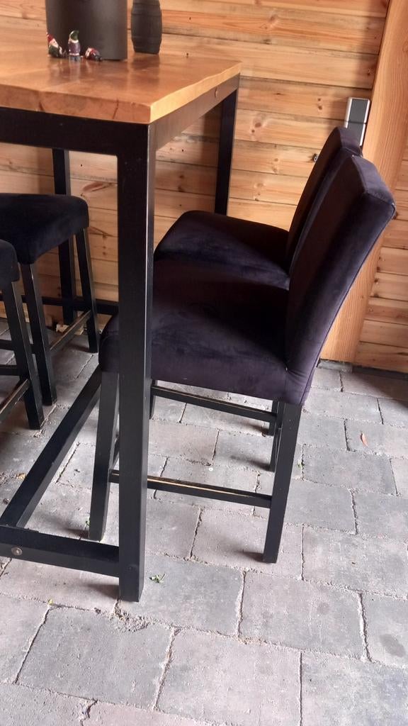 Stijlvolle zwarte barkrukken met rugleuning - 4 stuks, Huis en Inrichting, Barkrukken, Gebruikt, Met voetsteun, 60 tot 90 cm, Ophalen of Verzenden